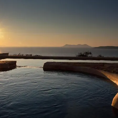 Anatoli - Luxury Seafront With Private Infinity Pool *