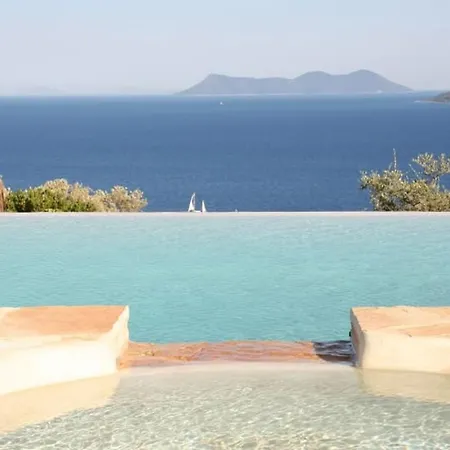 Anatoli - Luxury Seafront With Private Infinity Pool ヴィラ シヴォタ