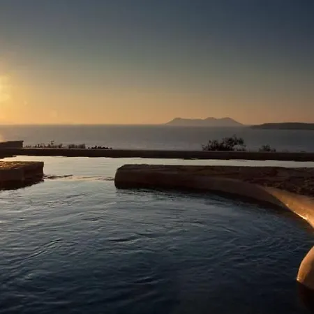 Anatoli - Luxury Seafront With Private Infinity Pool *
