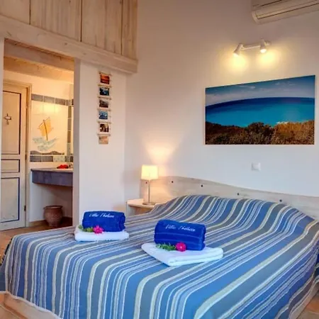 Anatoli - Luxury Seafront With Private Infinity Pool シヴォタ